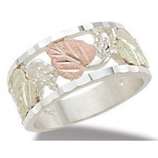 Ladies' Ring - by Landstrom's