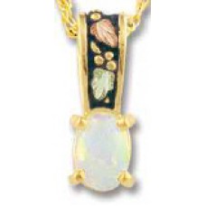Opal Pendant - by Landstroms